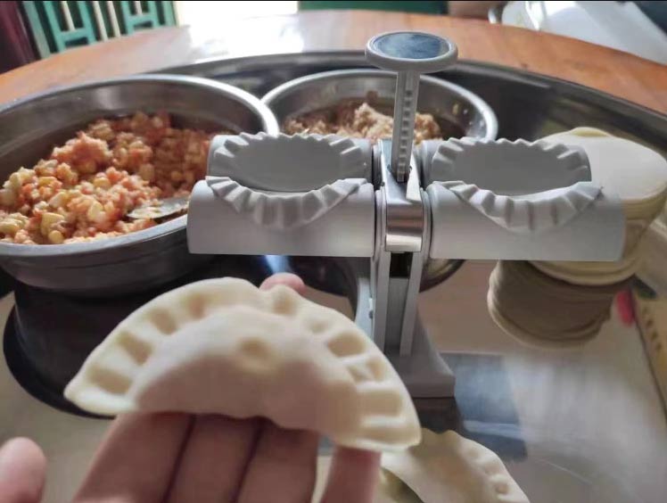 DumplingsMold, konyhai eszköz házi derelye, gyoza és ravioli készítéséhez - Image 7