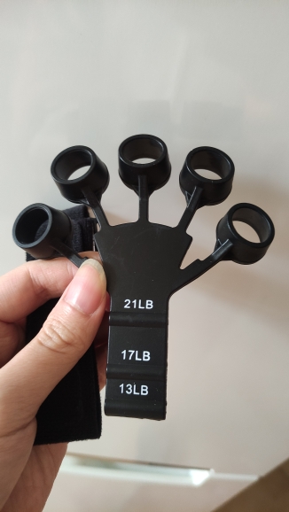 FingerStrengthener, egy ujj és csukló nyújtó és erősítő segédeszköz - Image 10