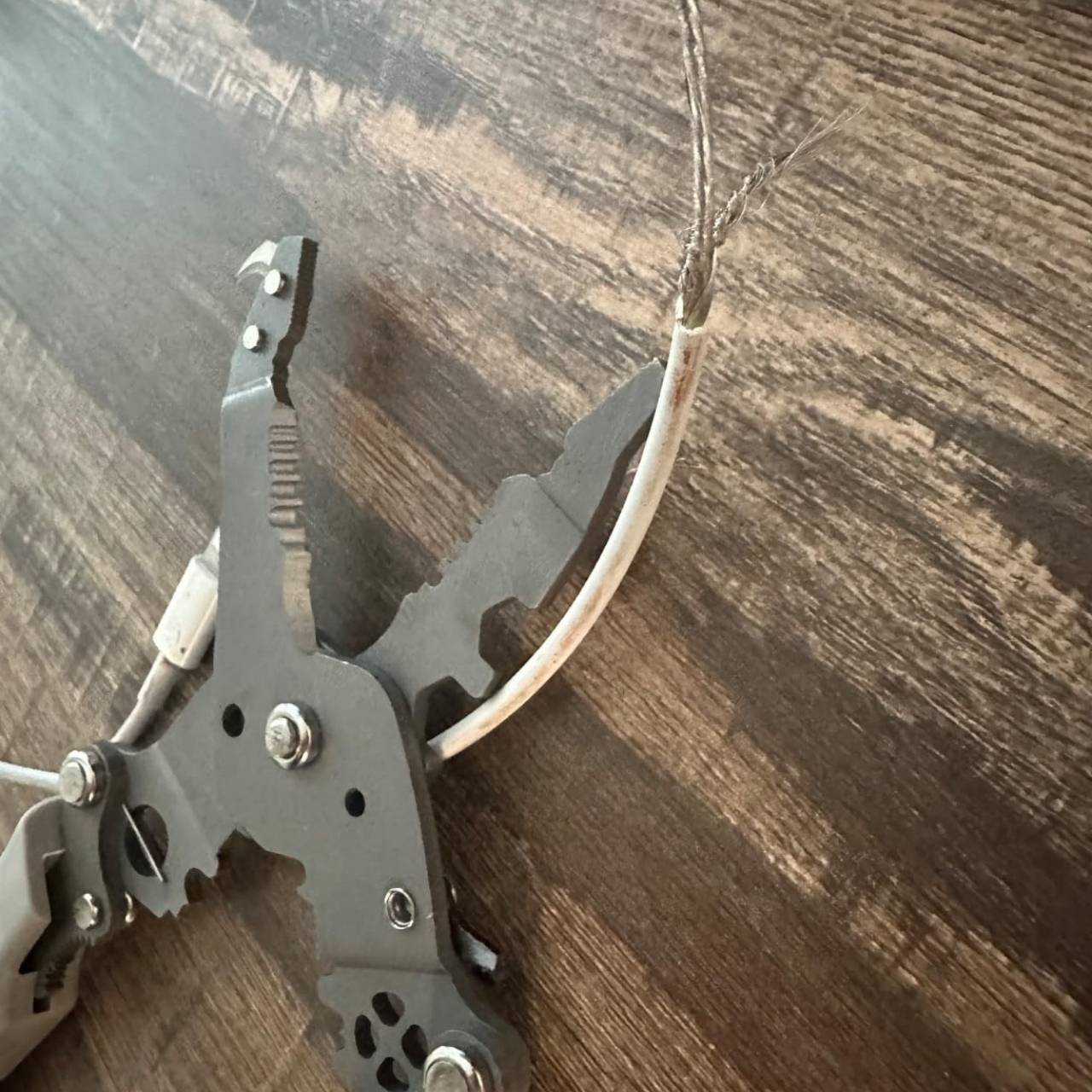 FoldStripper, többfunkciós drótvágó - Image 10