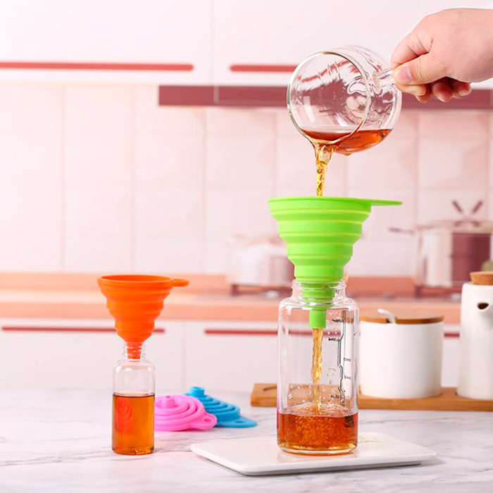 Funnel, összecsukható szilikon tölcsér folyadékok és egyéb élelmiszerek adagolásához - Image 5