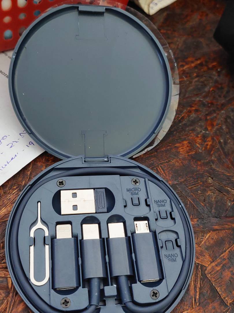 GadgetBox, egy töltőkészlet különböző okoseszközökhöz - Image 10