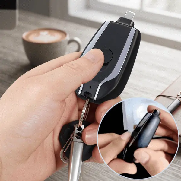 Mini hordozható telefontöltő, KeyCharger - Image 1