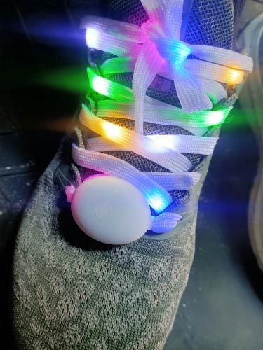 LedLaces, világító cipőfűző - fehér, színes led lámpákkal - Image 2