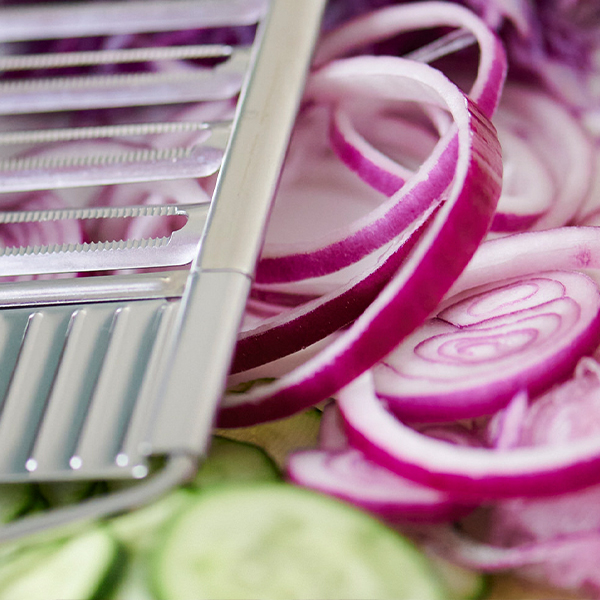 MultiSlicer, multifunkcionális zöldségszeletelő ergonomikus csúszásgátló fogantyúval és 3 különböző méretű pengével - Image 2