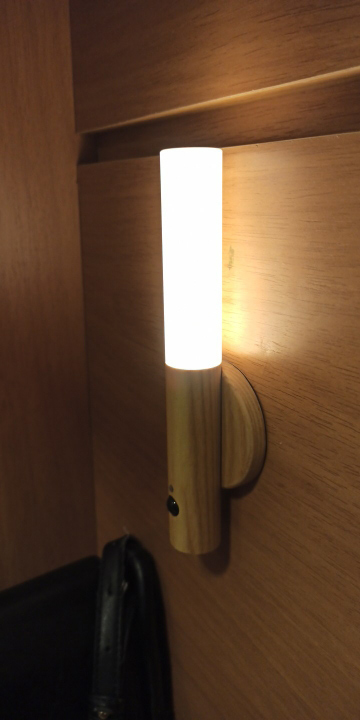 WallSensor, egy stílusos érzékelős fa lámpa - Image 10
